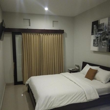 Umah Tikari Guesthouse Canggu Zewnętrze zdjęcie