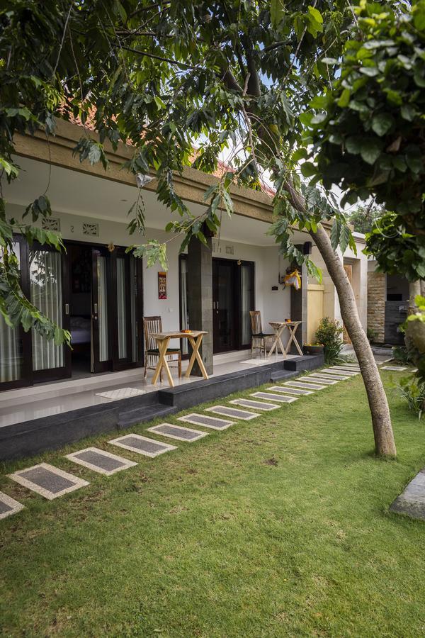 Umah Tikari Guesthouse Canggu Zewnętrze zdjęcie