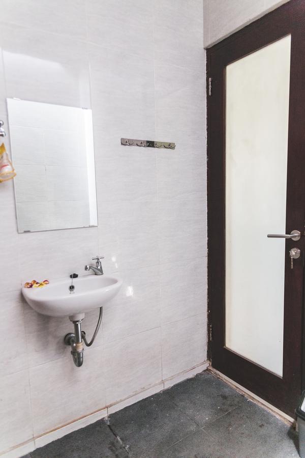 Umah Tikari Guesthouse Canggu Zewnętrze zdjęcie