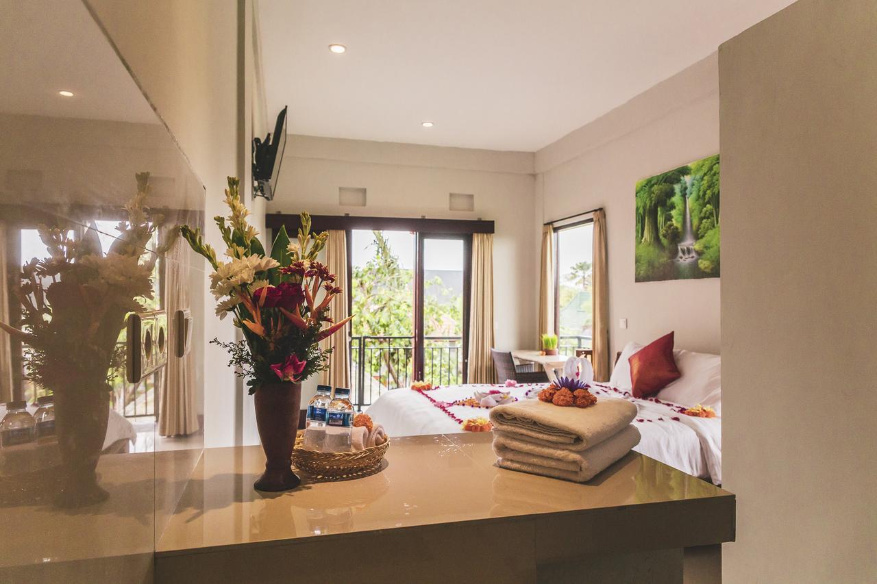 Umah Tikari Guesthouse Canggu Zewnętrze zdjęcie