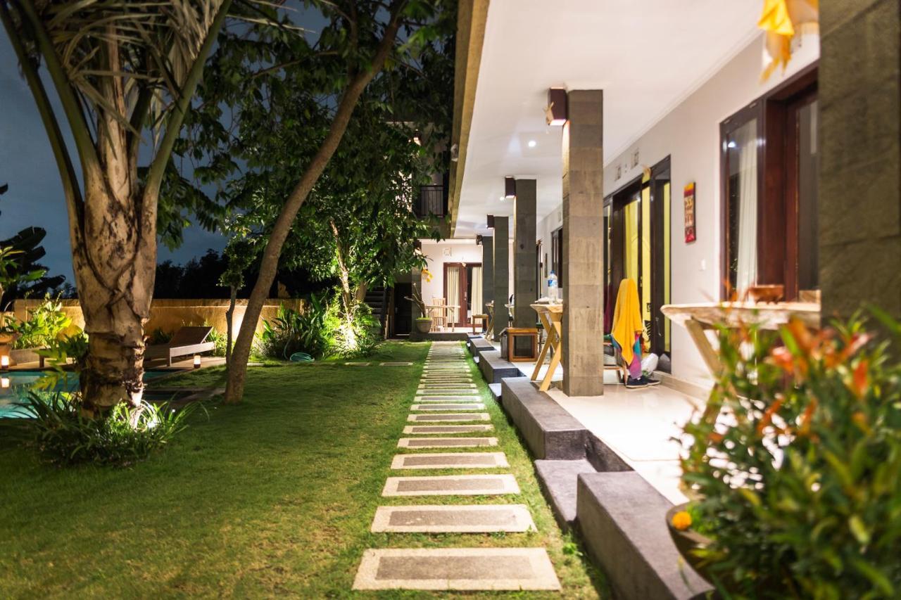 Umah Tikari Guesthouse Canggu Zewnętrze zdjęcie