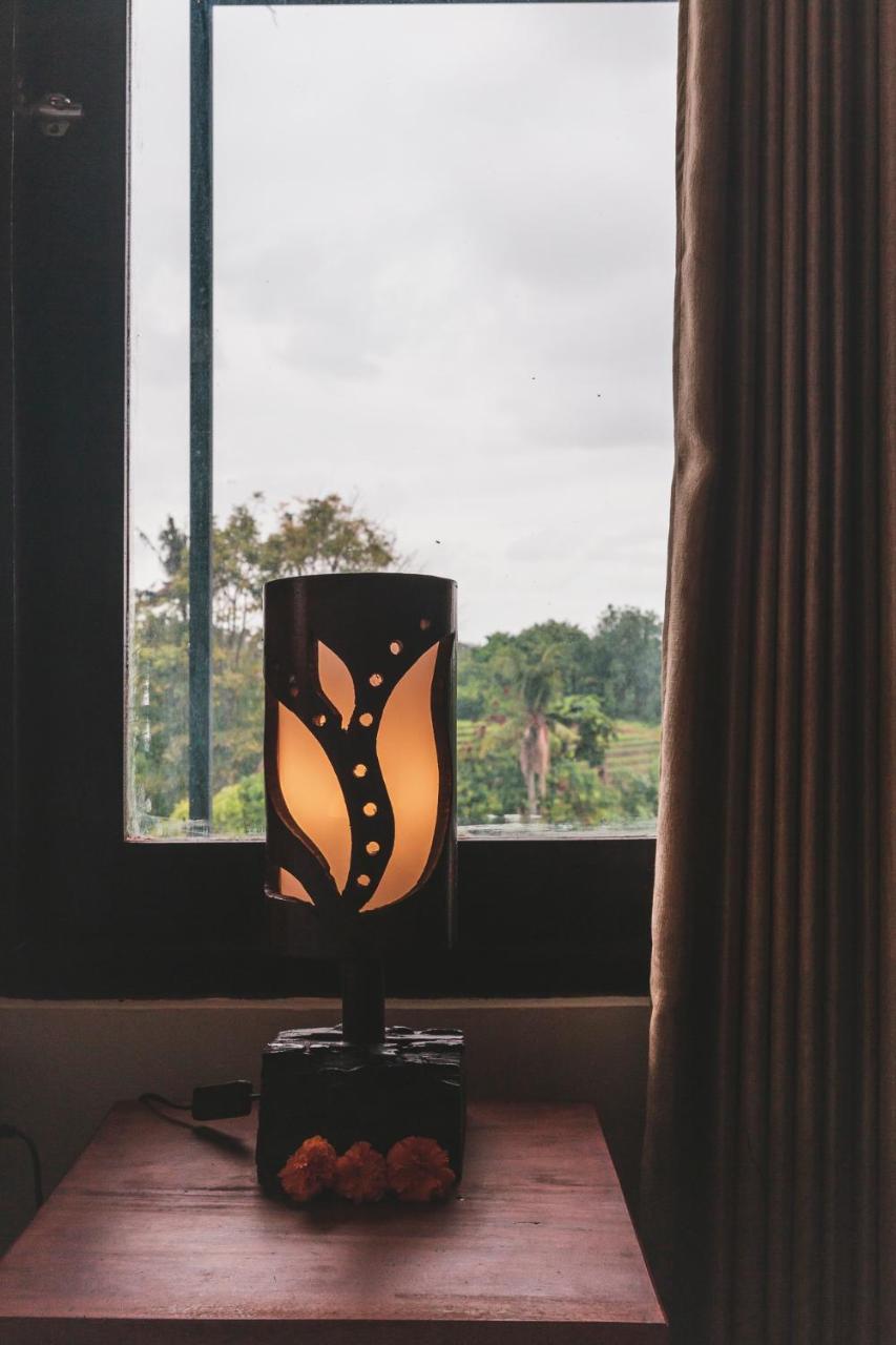 Umah Tikari Guesthouse Canggu Zewnętrze zdjęcie